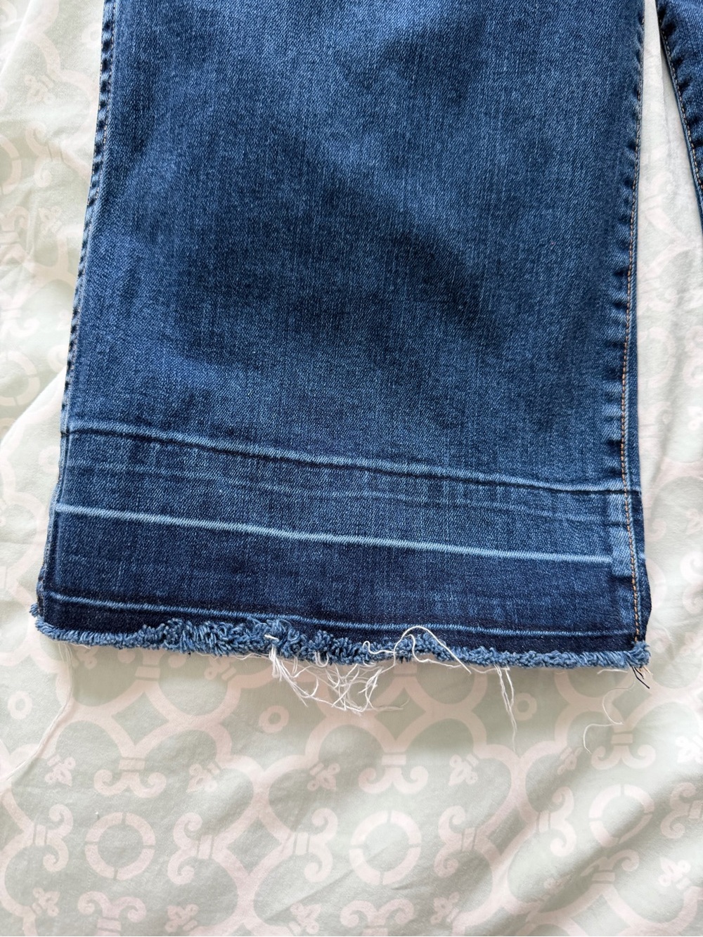 Veronica Beard Dark Indigo Front-Pocket High-Rise Jeans - Picture 3 of 6